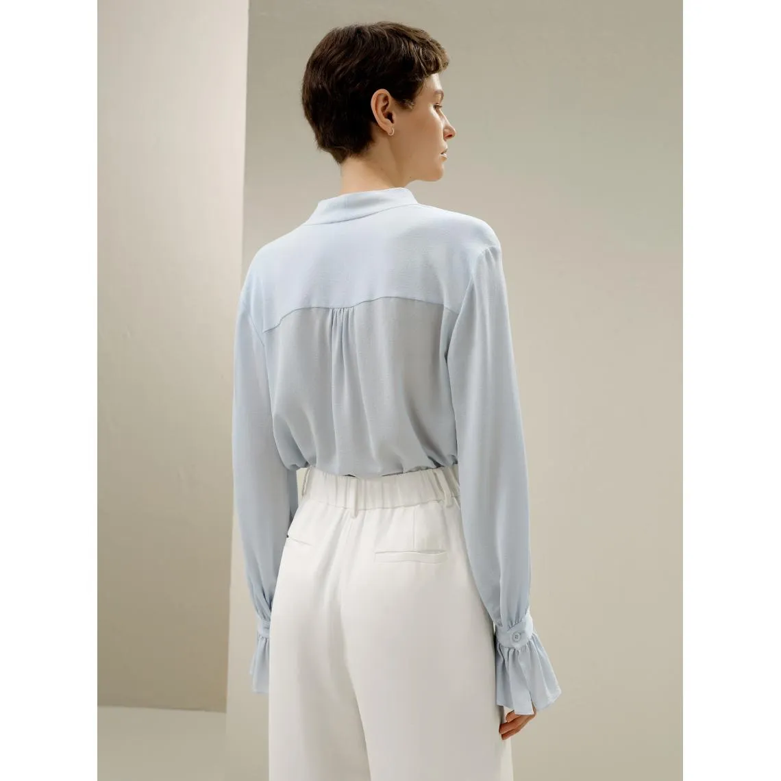 Blouse avec ruban à col en v en soie Bleu  | 3 Suisses