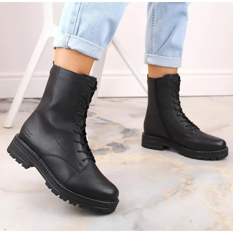 Bottes en cuir noir confortables et isolées par Remonte le noir