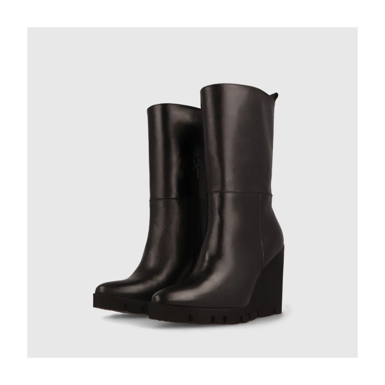 Bottes mi-mollet pour femmes en cuir noir | Chaussures femme LODI en ligne.