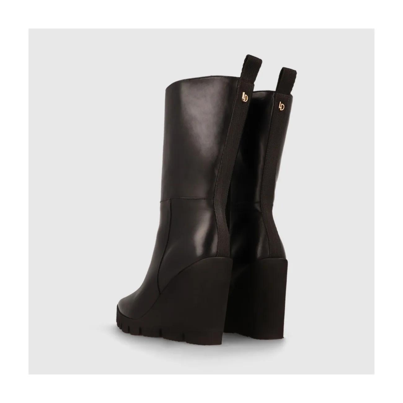 Bottes mi-mollet pour femmes en cuir noir | Chaussures femme LODI en ligne.