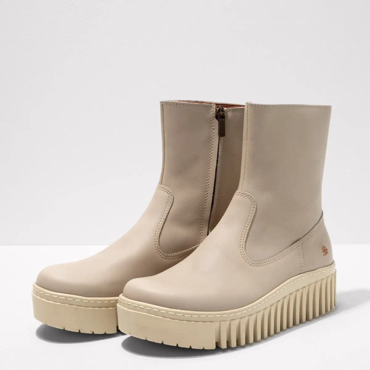 Bottines plateforme en cuir - Beige