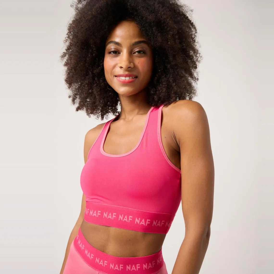 Brassière de sport rose | 3 Suisses