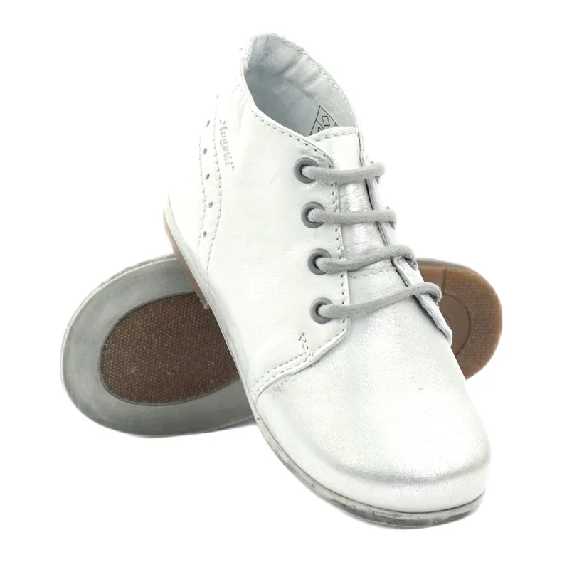 Chaussures en cuir, nouées Hugotti argent