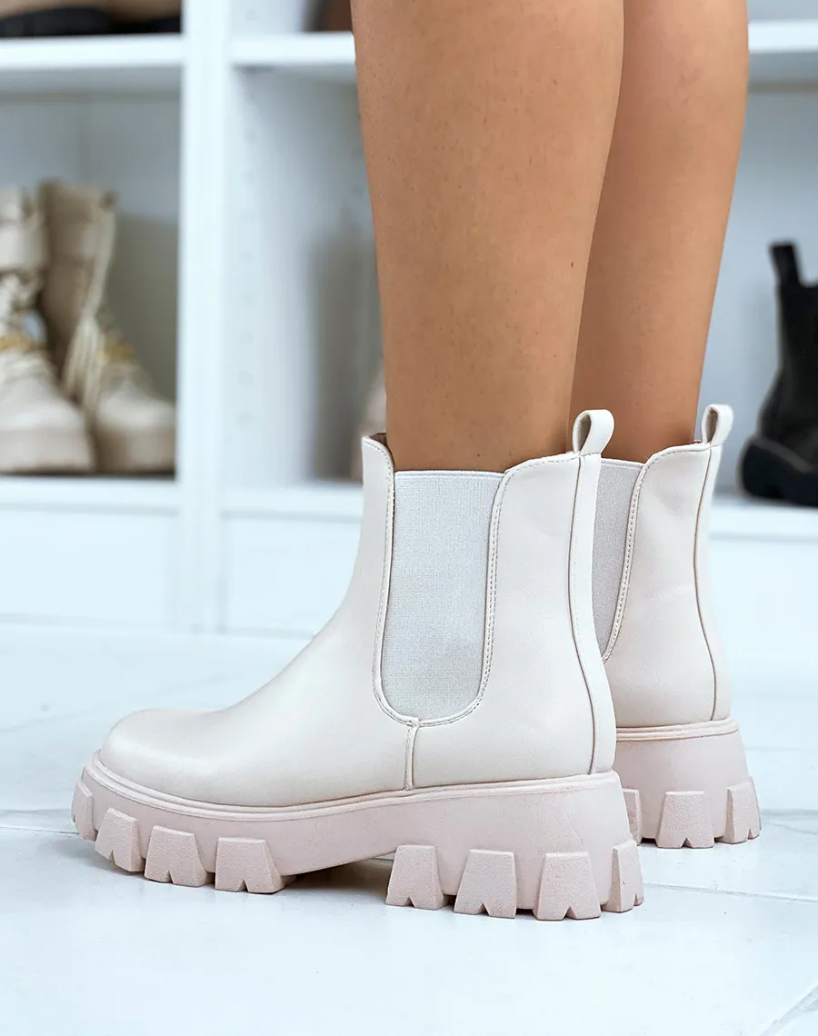 Chelsea boots beiges à grosse semelle épaisse et crantée