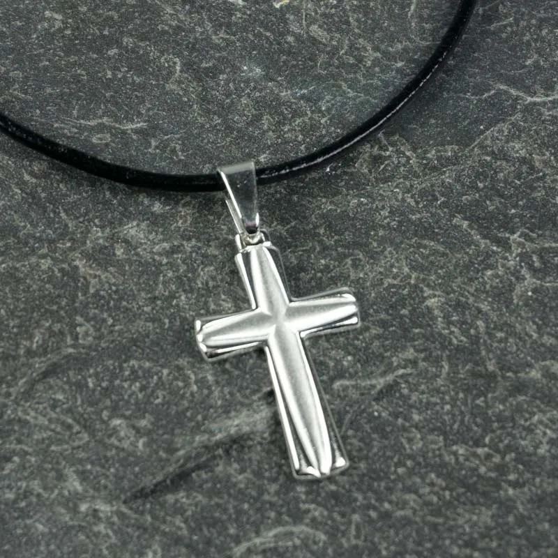 Croix en argent personnaliséeCroix en argent personnalisée