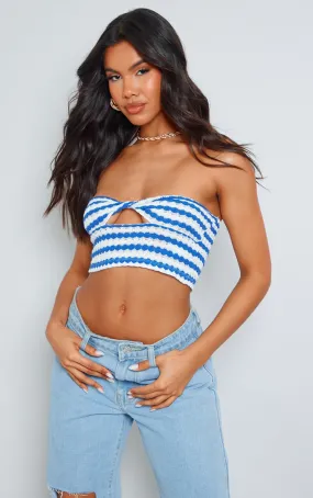 Crop top en maille tricot texturée bleue torsadée