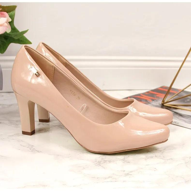 Escarpins nude en cuir verni Sergio Leone beige