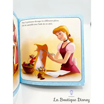 Livre La plus belle des robes Cendrillon Disney Princesses Hachette Jeunesse