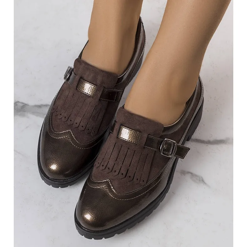 PA1 Chaussures en cuir verni marron Eliers brun