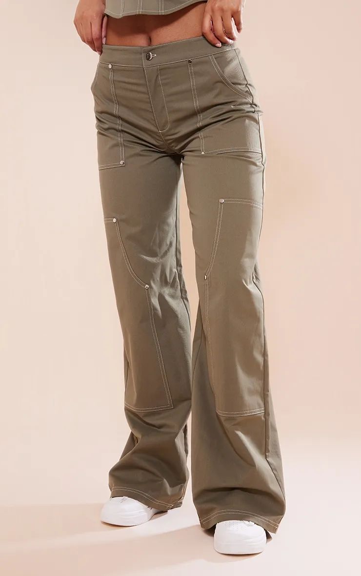 Pantalon cargo droit kaki en maille sergée à coutures contrastantes