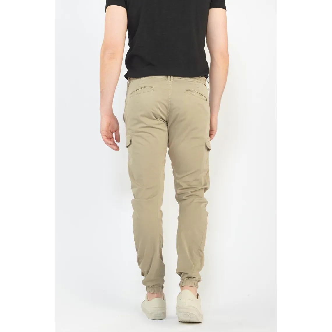 Pantalon cargo Vedje beige sable blanc en coton | 3 Suisses