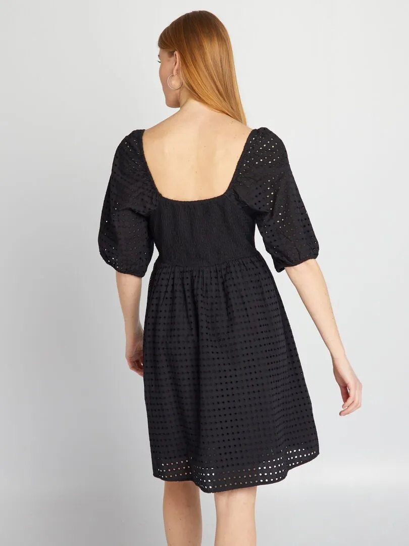 Robe bouffante en broderie ajourée - noir