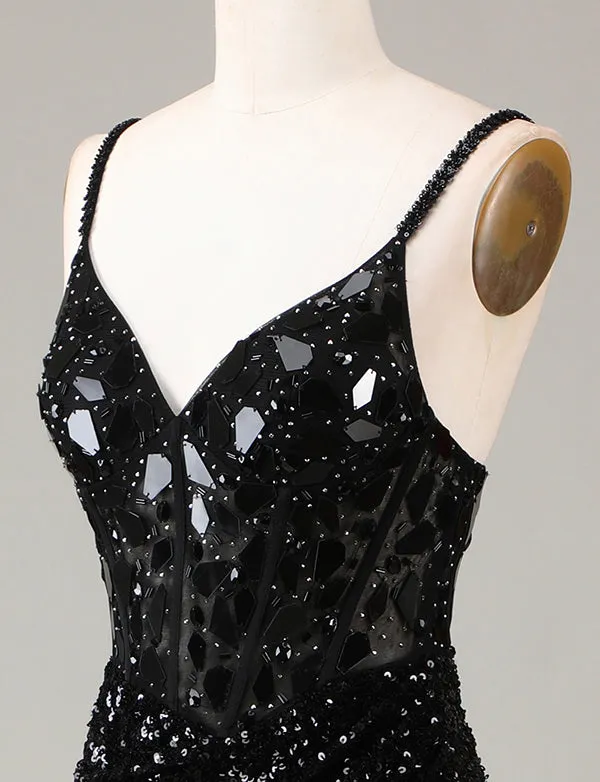 Robe de cérémonie avec fente, corset rouge à paillettes et longs miroirs