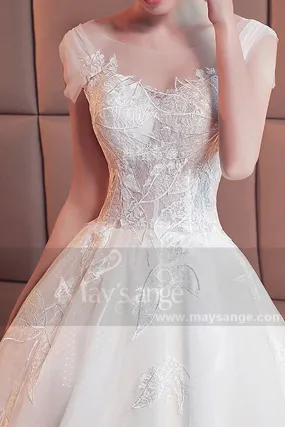 robe de mariée dentelle cérémonie blanche long traîne