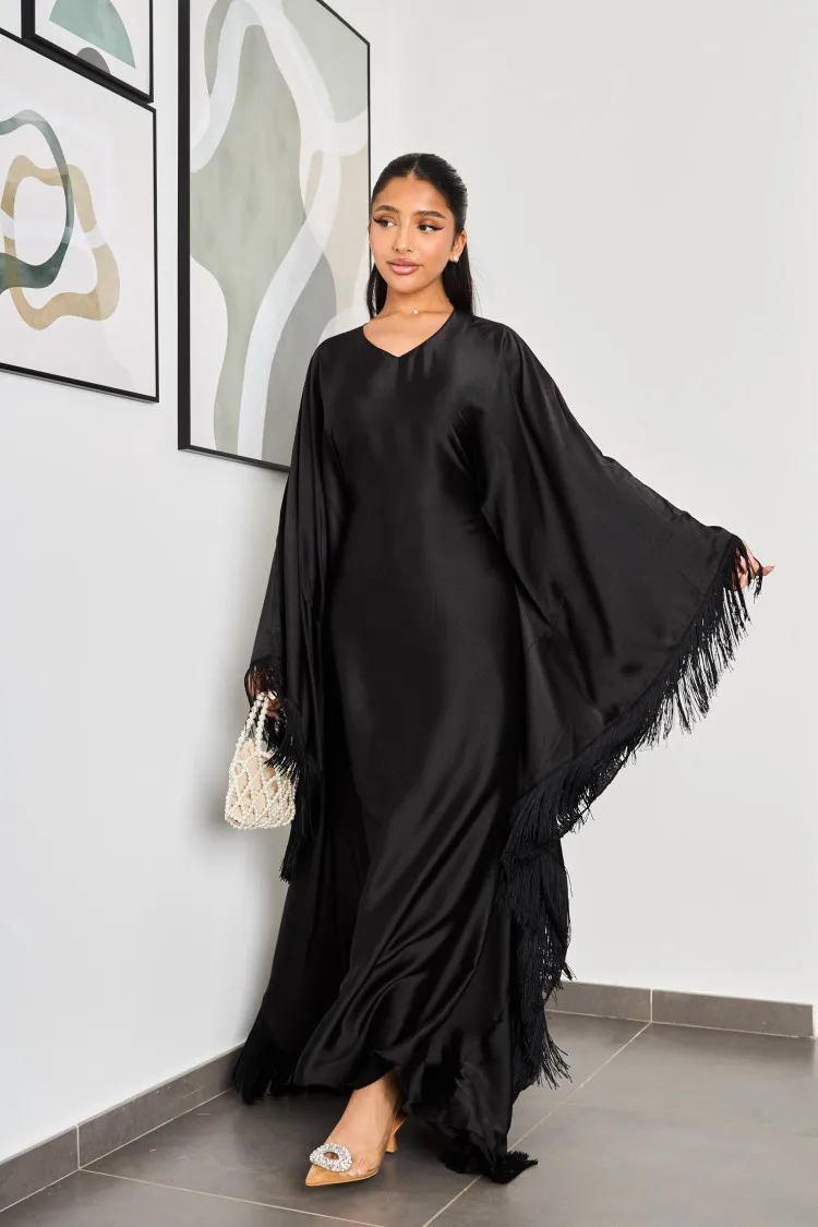 Robe à franges ajustable à la taille